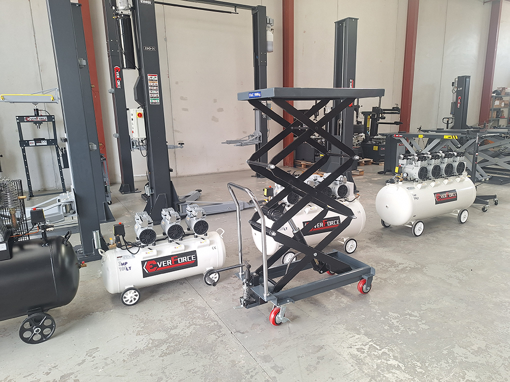 Mesa Elevadora Hidráulica Profesional de 500 kg – Triple Tijera | ¡Llega hasta 215 cm de altura! - Imagen 4